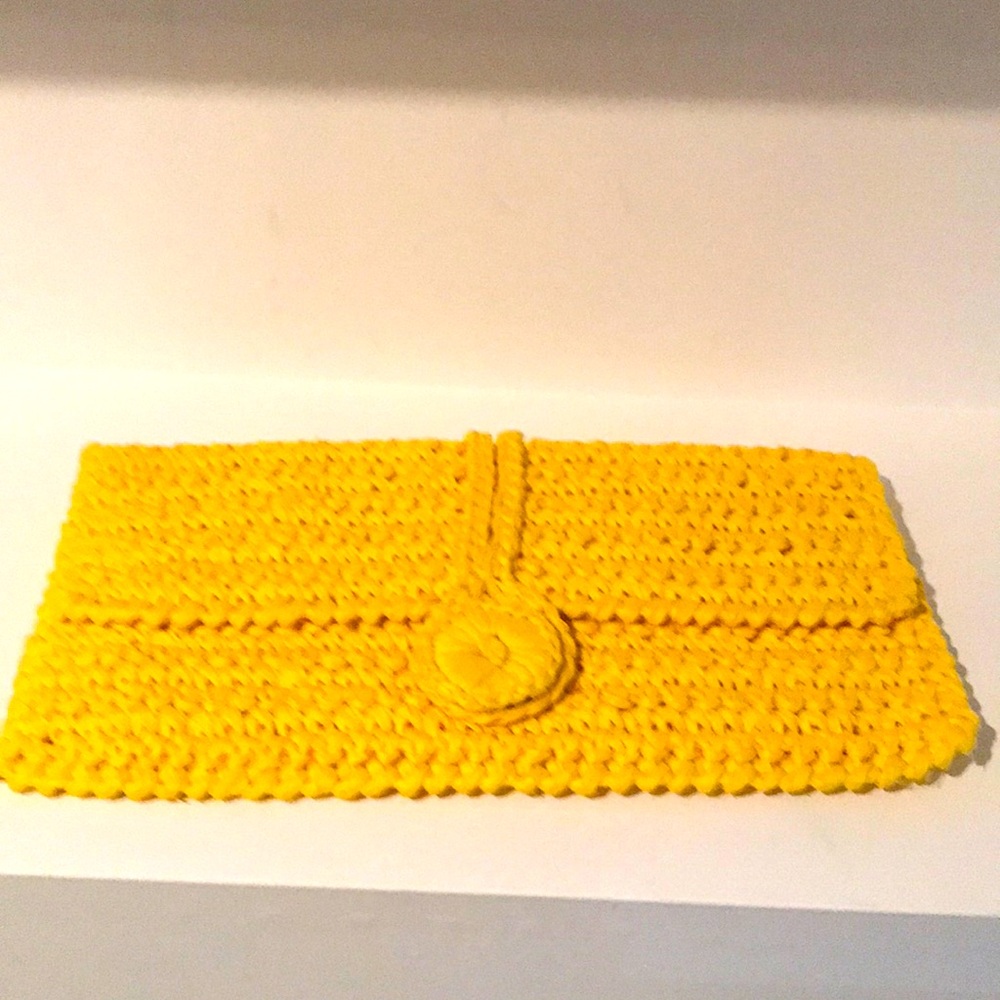 Handmade Yellow Raffia Straw Clutch - Made in Italy